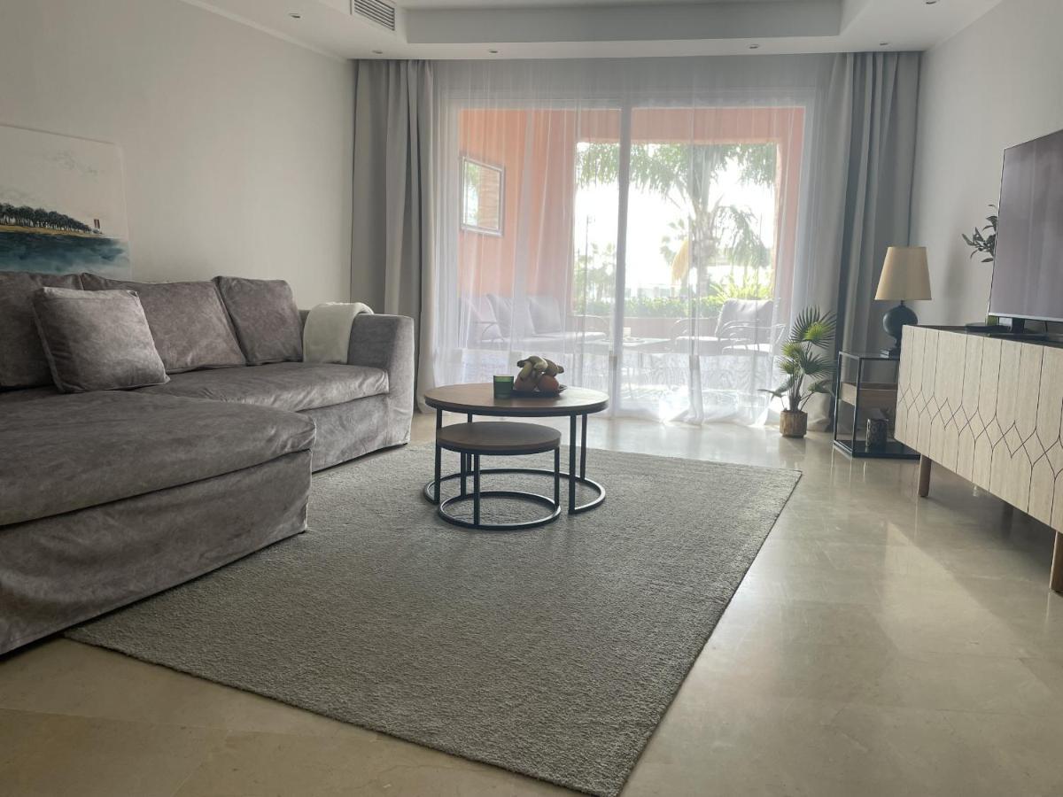 Oasis 3 Bedroom Golden Mile Lejlighed Marbella